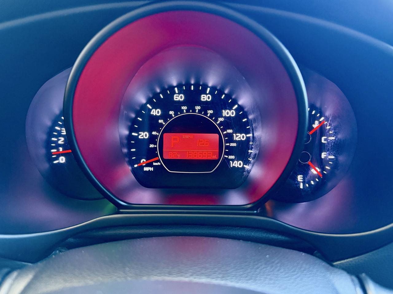 Used 2016 Kia Soul ! FWD image 17