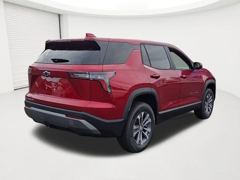 New 2026 Chevrolet Equinox LT w/ Convenience Package II image 3