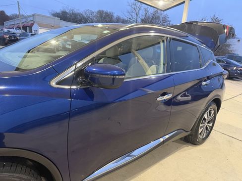 Used 2020 Nissan Murano SV image 21