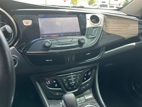 Used 2016 Buick Envision Premium AWD/4WD image 11