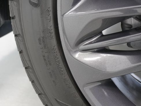 Used 2019 Acura RDX A-Spec image 32