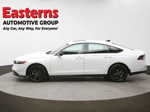 Used 2025 Honda Accord SE image 59