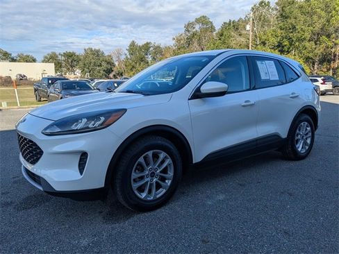 Used 2021 Ford Escape SE image 7