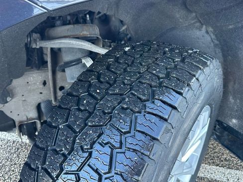 Used 2022 Chevrolet Silverado 1500 LTZ image 8