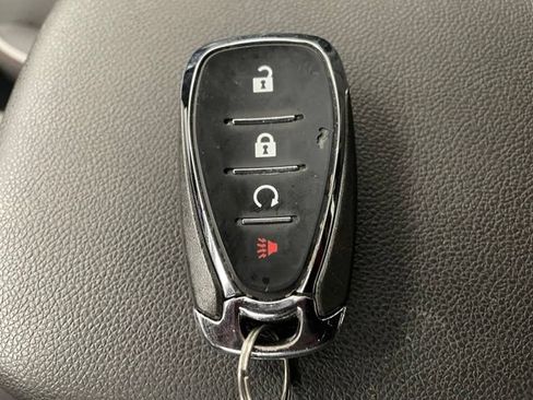 Used 2023 Chevrolet TrailBlazer RS w/ Convenience Package AWD/4WD image 23