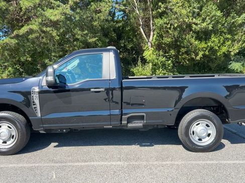 Used 2024 Ford F350 XL w/ Camper Package image 35