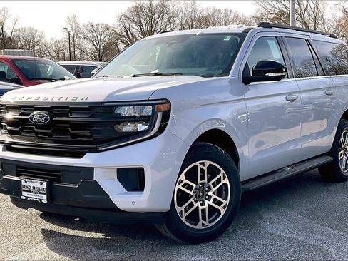 New 2026 Ford Expedition Max Active image 2