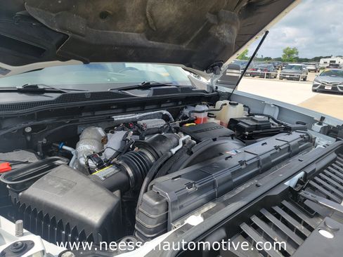 Used 2022 Chevrolet Silverado 2500 LT w/ Convenience Package AWD/4WD image 32