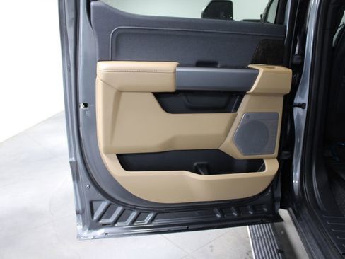 New 2026 Ford F250 Lariat w/ Chrome Package image 29