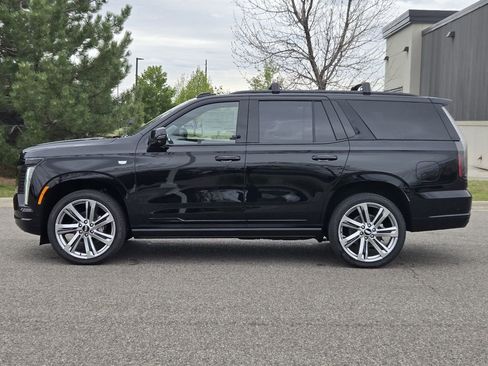 New 2026 Cadillac Escalade Platinum Sport w/ LPO, Floor Liner Package AWD/4WD image 40