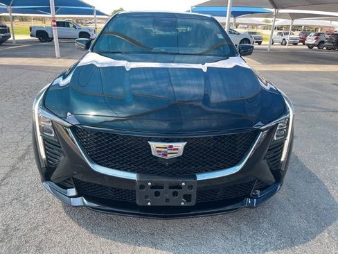 Used 2025 Cadillac CT5 V RWD image 1