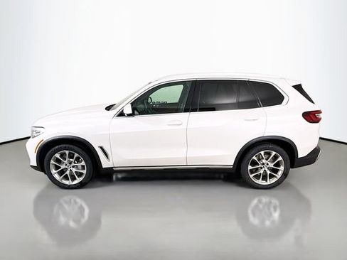Used 2022 BMW X5 xDrive40i w/ Premium Package image 4