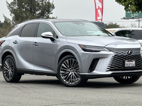 Used 2024 Lexus RX 450h AWD w/ Luxury Package image 2