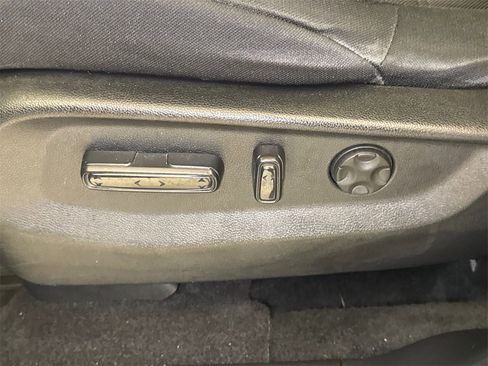 Used 2021 Honda CR-V EX image 24