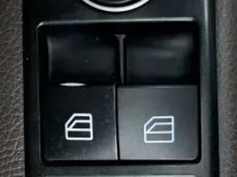 Used 2013 Mercedes-Benz ML 350 4MATIC image 17