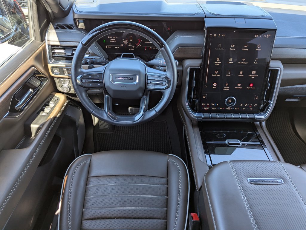 Used 2025 GMC Yukon XL Denali Ultimate AWD/4WD image 14