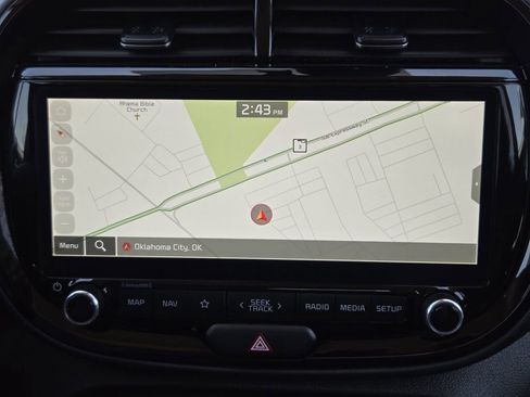 Used 2025 Kia Soul S FWD image 12