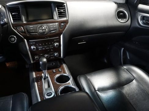 Used 2014 Nissan Pathfinder SL w/ Cargo Package AWD/4WD image 15