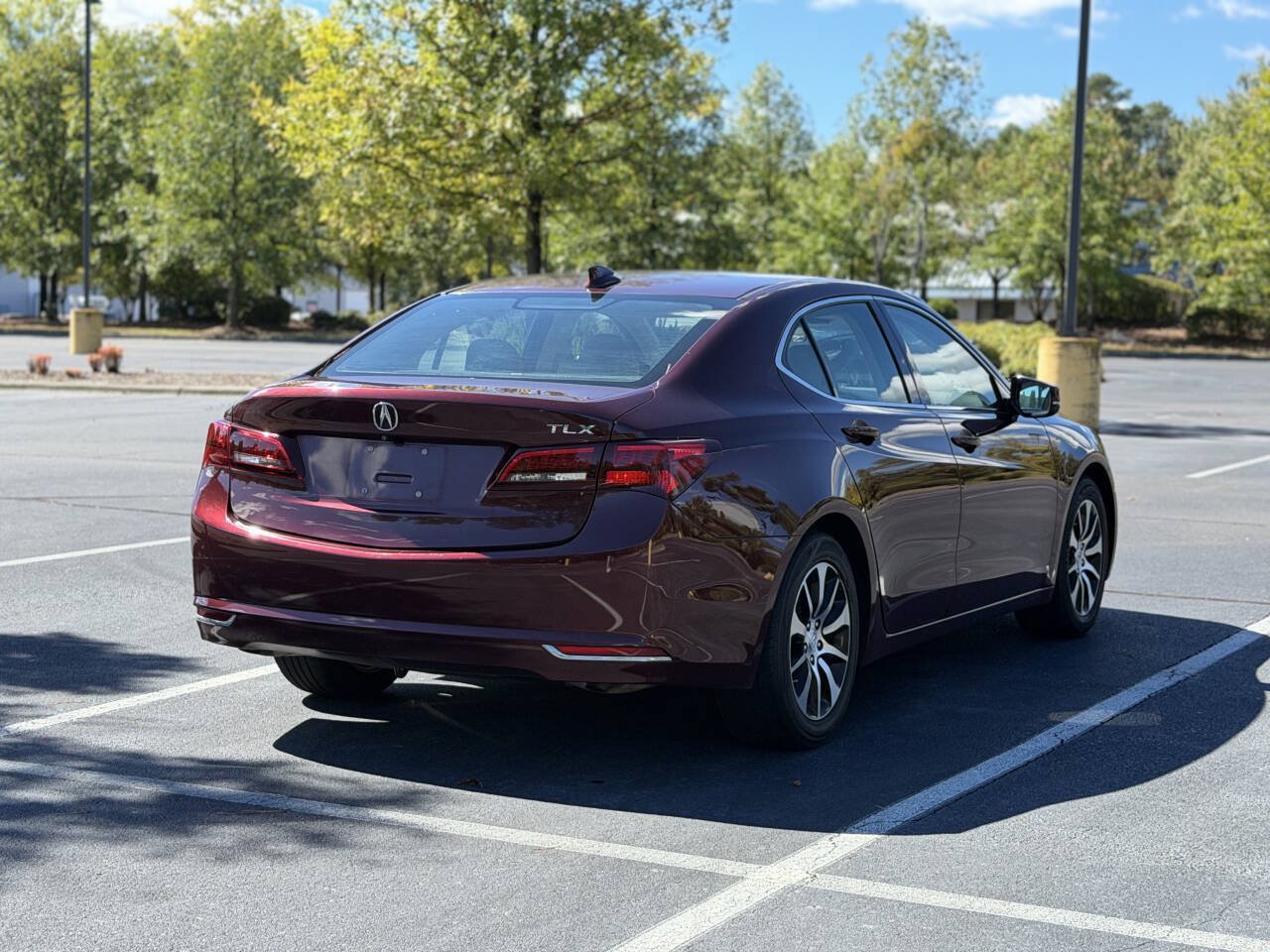 Used 2016 Acura TLX w/ Technology Package FWD image 8
