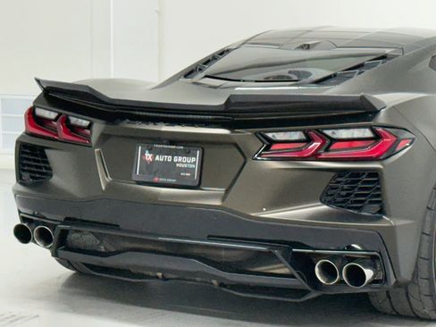 Used 2020 Chevrolet Corvette Stingray Premium Cpe w/ 3LT Preferred Equipment Group image 36