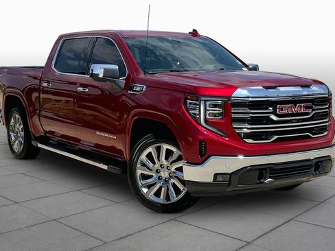 Used 2022 GMC Sierra 1500 SLT w/ SLT Premium Plus Package AWD/4WD image 3