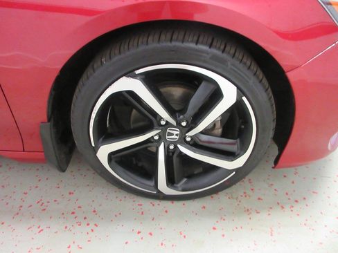 Used 2018 Honda Accord LX image 22