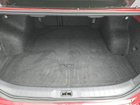 Certified 2023 Nissan Altima 2.5 SR image 12