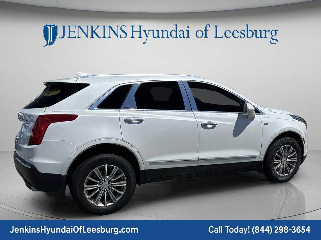 Used 2019 Cadillac XT5 Luxury FWD image 4
