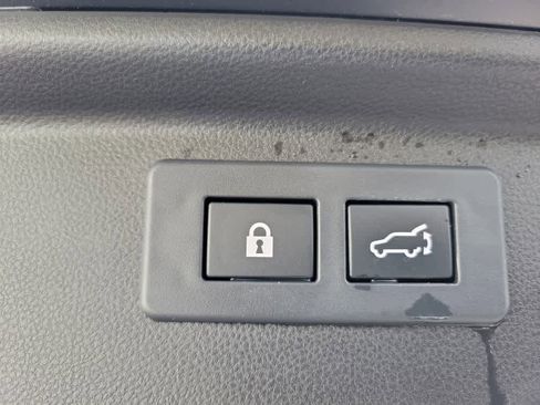 Used 2021 Subaru Forester Limited w/ Popular Package #3 image 33