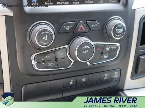 Used 2016 RAM 1500 Big Horn AWD/4WD image 34
