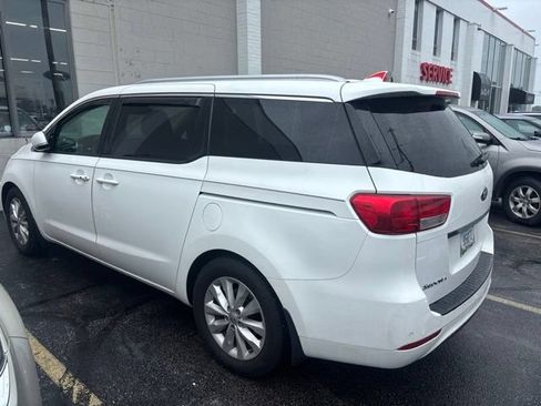 Used 2017 Kia Sedona EX FWD image 7