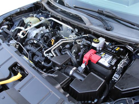 Used 2021 Nissan Rogue SL image 55