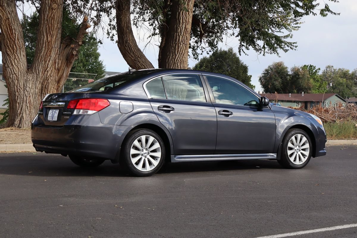 Used 2012 Subaru Legacy 2.5i Limited AWD/4WD image 5