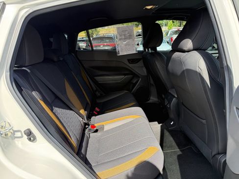 Used 2025 Subaru Crosstrek 2.5i Sport AWD/4WD image 18