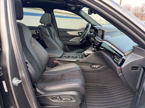 Used 2025 Acura MDX A-Spec image 27