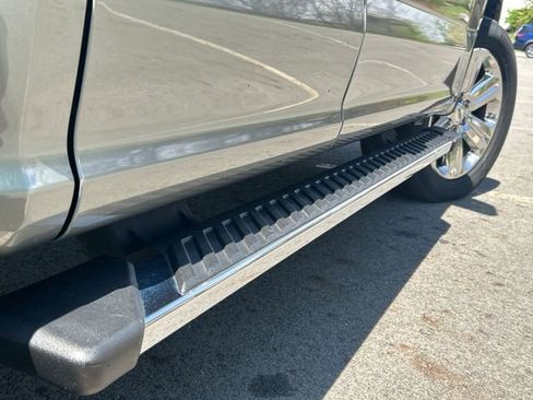 Used 2019 Ford F150 XLT w/ Equipment Group 302A Luxury AWD/4WD image 34