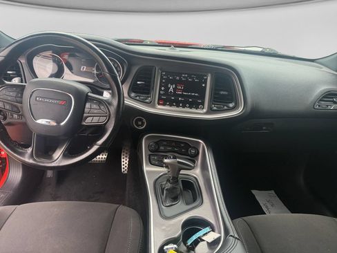 Used 2022 Dodge Challenger R/T Scat Pack RWD image 12