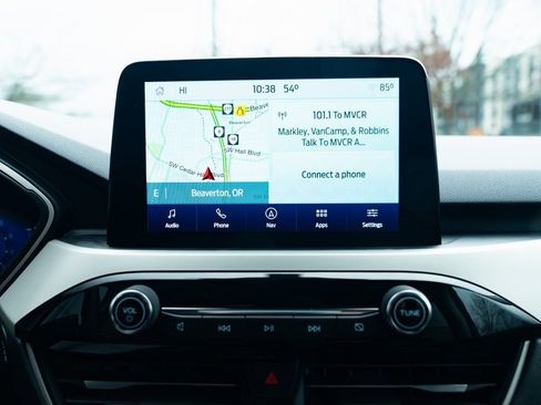 Used 2022 Ford Escape SEL w/ Technology Package image 14