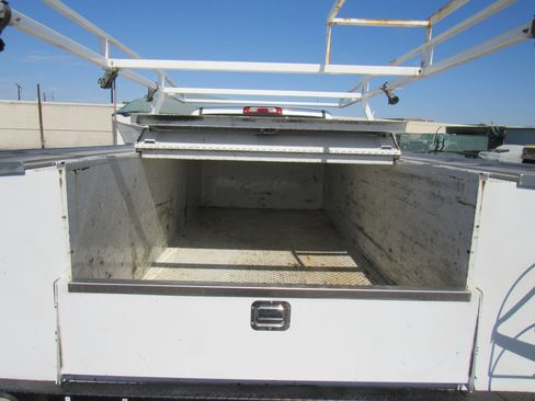 Used 2016 Chevrolet Silverado 3500 W/T RWD image 14