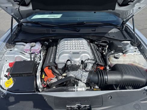 Used 2022 Dodge Charger SRT Hellcat w/ Carbon/Suede Interior Package image 15