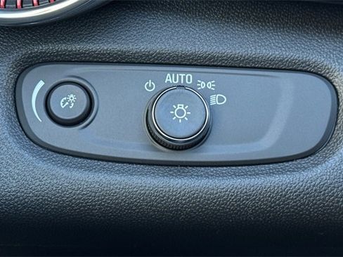 New 2026 Chevrolet Trax RS image 33