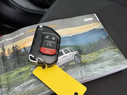 Used 2023 Jeep Wrangler Unlimited Rubicon 4xe w/ Cold Weather Group AWD/4WD image 53