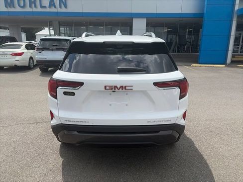 New 2027 GMC Terrain Elevation w/ Elevation Premium Package FWD image 5
