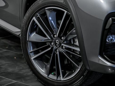 Used 2023 INFINITI QX55 Luxe w/ Cargo Package image 3