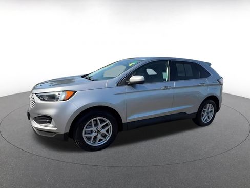 Used 2024 Ford Edge SEL AWD/4WD image 8