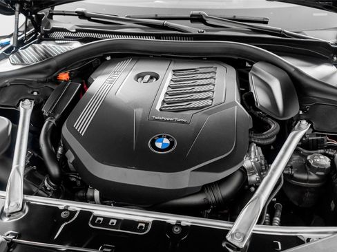Used 2025 BMW 840i xDrive AWD/4WD image 54