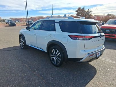 Used 2023 Nissan Pathfinder Platinum