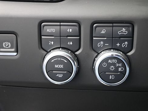 Used 2024 GMC Sierra 1500 Denali Ultimate AWD/4WD image 36