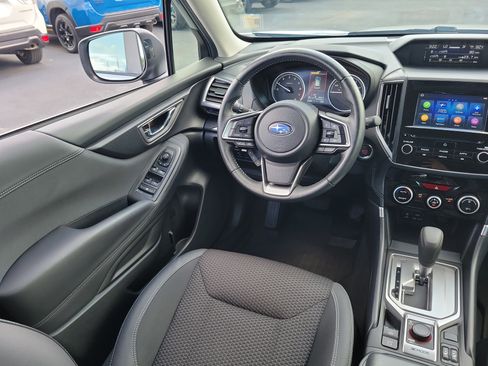 Certified 2023 Subaru Forester Premium AWD/4WD image 17