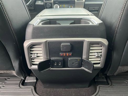 Used 2018 Ford F150 Platinum w/ Equipment Group 701A Luxury image 28